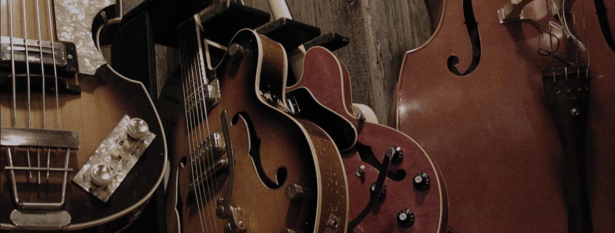 Custom Music Tracks By World Class Players Ideal For Indie Artists top-10-uk-indie-music-blogs-and-websites-to-follow-in-2021